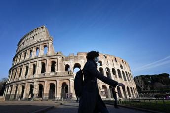 Galleria foto 'Covid oggi Lazio, 3.086 casi: a Roma 1.516 contagi' - foto 1