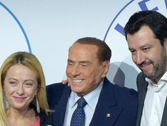 Galleria foto 'Elezioni 2022, Berlusconi: “Meloni e Salvini? Non ho figli preferiti”' - foto 1