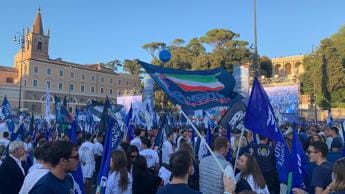 Galleria foto 'Elezioni 2022, centrodestra chiude campagna a Piazza del Popolo' - foto 1