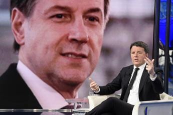 Galleria foto 'Elezioni 2022, Conte-Renzi: scontro frontale' - foto 1