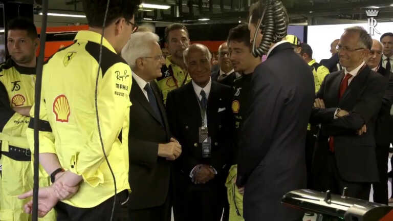 Galleria foto 'F1, Mattarella a Monza incontra i team principal e visita box Ferrari' - foto 1