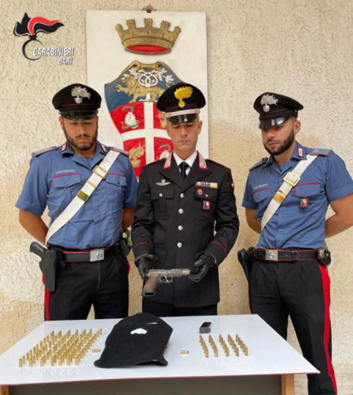 Rapine a Bari e Monopoli: quattro persone arrestate dai carabinieri