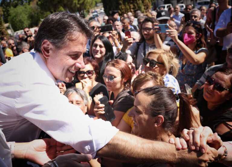 Conte dà ragione a Emiliano: «Il voto ai 5 Stelle per allontanare la destra»