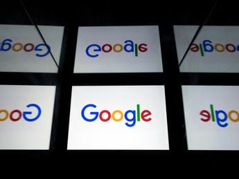 Galleria foto 'Google, confermata multa Ue da 4,1 mld per posizione dominante' - foto 1