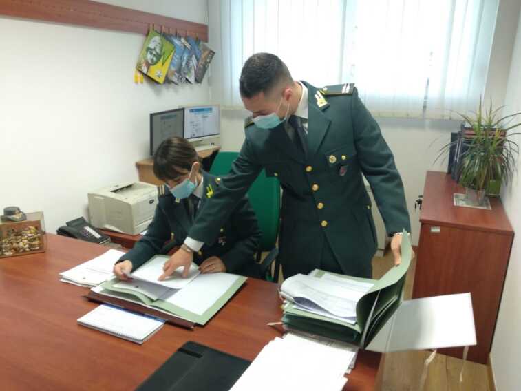 Anziana truffata e derubata dalla consulente: cinque dal giudice
