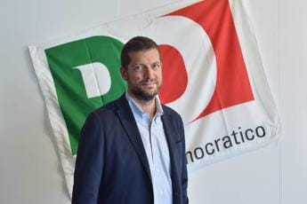 Galleria foto 'Il dem Romano: “Mia moglie al Grande Fratello? Molto orgoglioso”' - foto 1