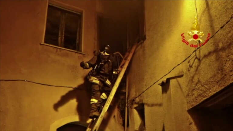 Galleria foto 'Incendio in un’abitazione in Irpinia, morto il proprietario' - foto 1
