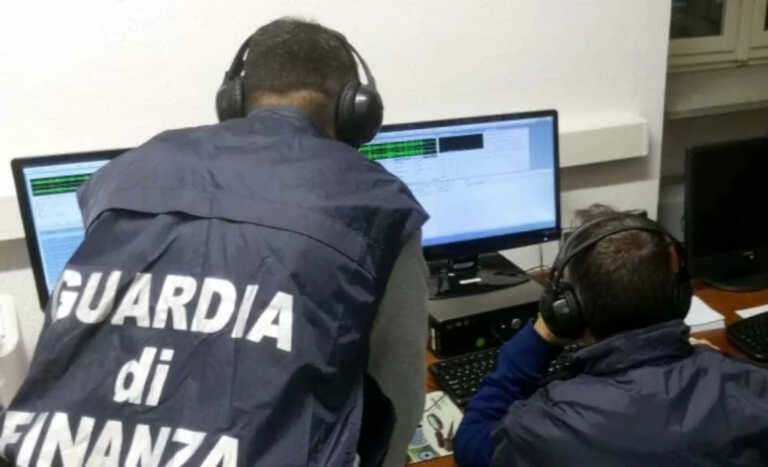 Politici arrestati a Otranto, le intercettazioni: «Quante ce ne siamo scampate…»