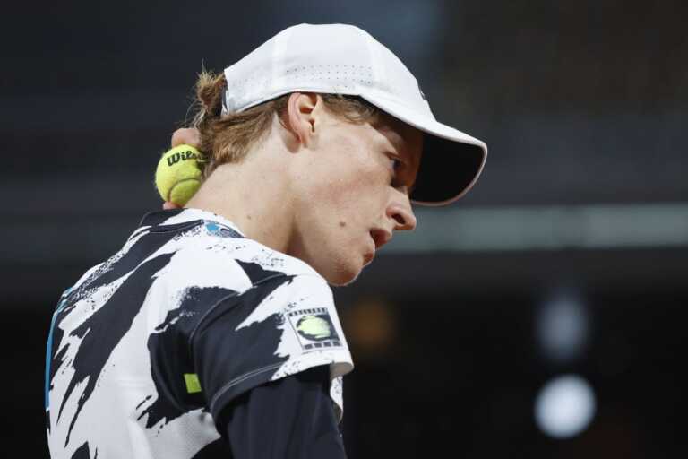 Galleria foto 'ItalDavis batte anche l’Argentina, ok Berrettini e Sinner' - foto 1