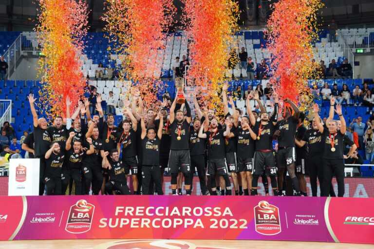 Galleria foto 'La Virtus Bologna batte Sassari e vince la Supercoppa' - foto 1
