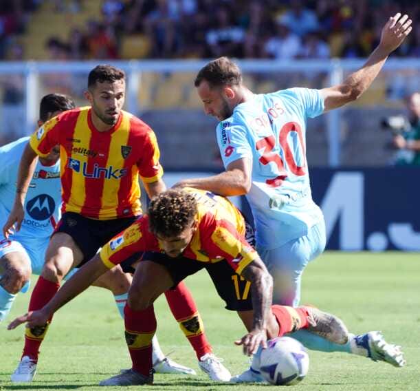 Galleria foto 'Polemiche dopo Lecce-Monza, Sticchi Damiani: «Pretendiamo rispetto dagli arbitri»' - foto 1