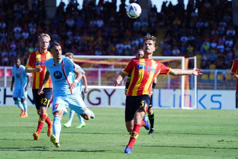 Galleria foto 'Lecce, solo un pari contro il Monza: al Via del Mare è 1-1' - foto 1