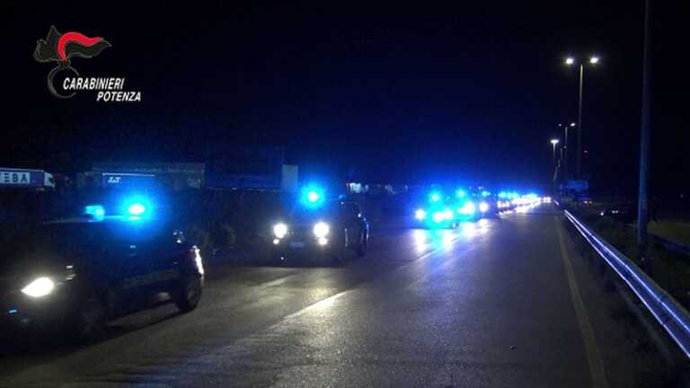 Galleria foto 'Maxi operazione antidroga tra Basilicata e Puglia, 22 misure cautelari' - foto 1