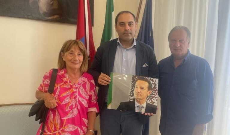 Ambasciatore italiano ucciso in Congo: Melucci riceve i genitori a Taranto