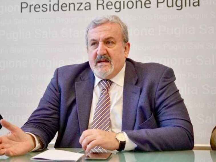 Una cabina di regia con i Comuni: l’autonomia secondo Emiliano