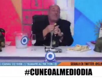 Galleria foto 'Morte Elisabetta, tv argentina festeggia con champagne: video virale' - foto 1