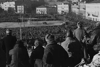 Galleria foto 'Mostra Venezia, il regista di ‘The Kiev Trial’: “Mostrare orrori nazisti per non ripeterli”' - foto 1