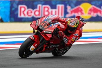 Galleria foto 'MotoGp San Marino 2022, Bagnaia vince in volata su Bastianini' - foto 1