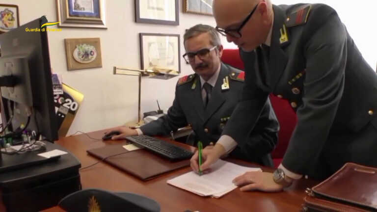Galleria foto '‘Ndrangheta, 13 persone fermate tra Pavia e Milano' - foto 1