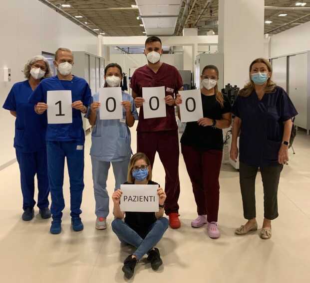 Galleria foto 'Bari, l’ospedale in Fiera sospende le attività: dimessi gli ultimi pazienti' - foto 1