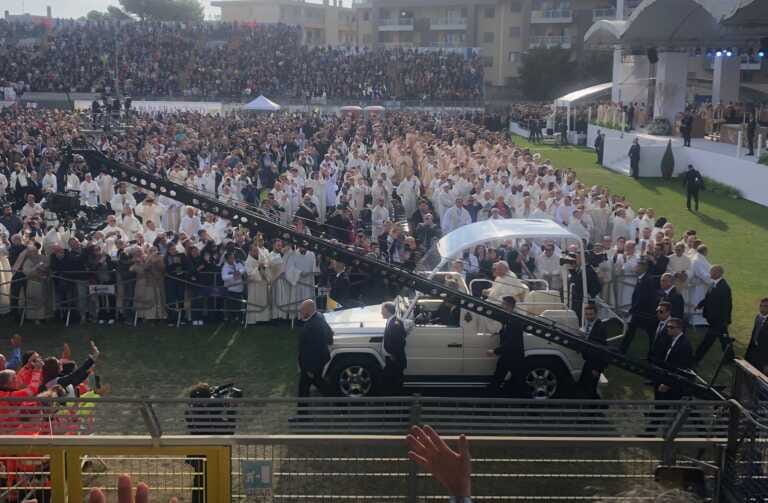 Il Papa a Matera per la chiusura del Congresso eucraistico nazionale