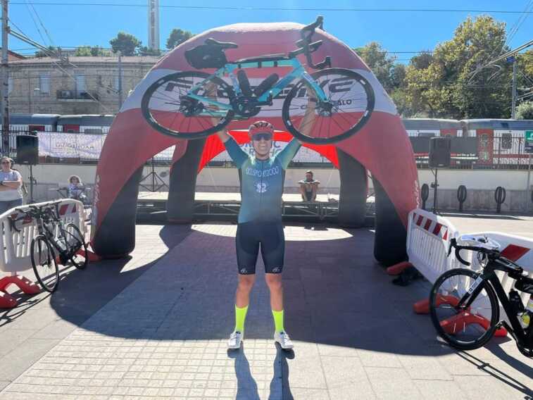 Galleria foto '“Io pedalerò per te”, un sogno che unisce solidarietà e sport' - foto 1