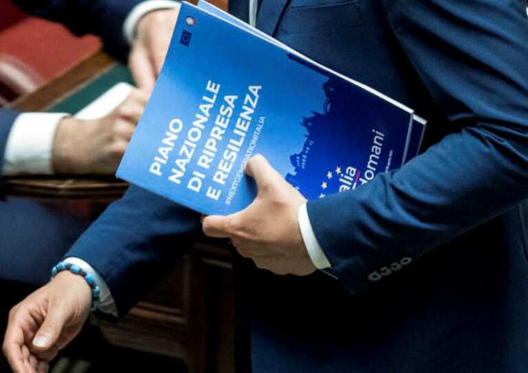 Galleria foto 'Il gioco pericoloso dei partiti con i fondi europei del Pnrr' - foto 1