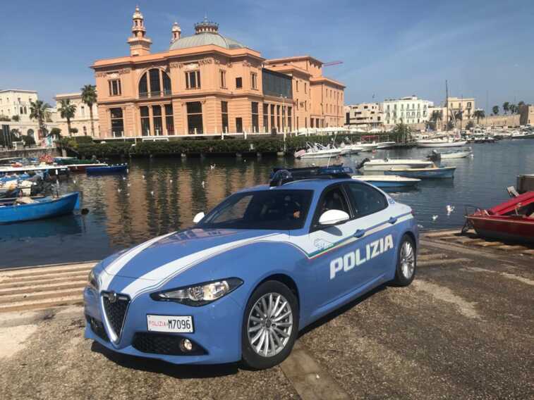 Bari, ecco la nuova volante della Polizia di Stato