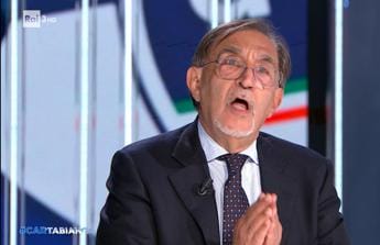 Galleria foto 'Reddito di cittadinanza, La Russa: “Lo aboliamo e facciamo 2 leggi”' - foto 1