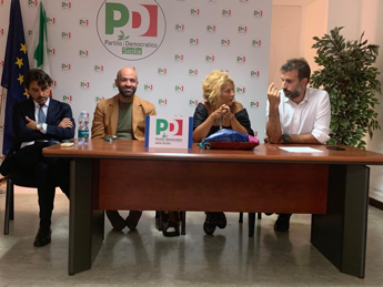 Galleria foto 'Resa dei conti nel Pd Sicilia: “Non è nuova corrente ma progetto politico”' - foto 1