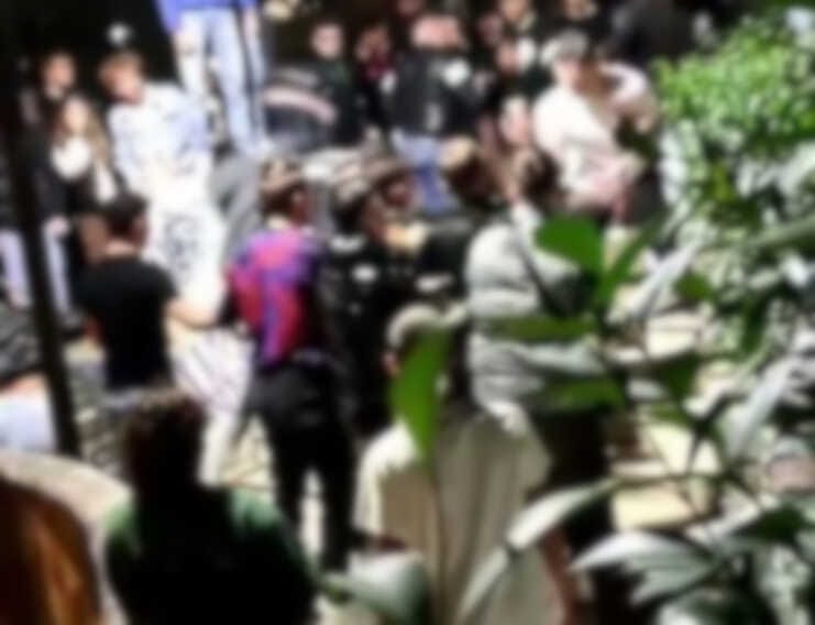 Martina Franca, maxirissa tra giovani a pochi passi dal centro storico – VIDEO