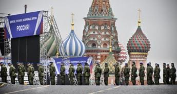 Galleria foto 'Russia, oggi le annessioni dall’Ucraina. Zelensky: “Fermare Putin”' - foto 1