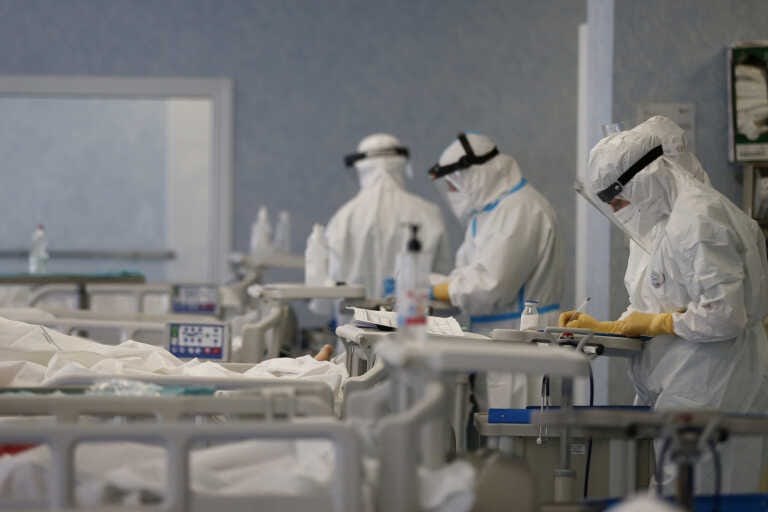 Elezioni, Gimbe bocca i programmi sulla sanità: «Proposte antiscientifiche e slogan»