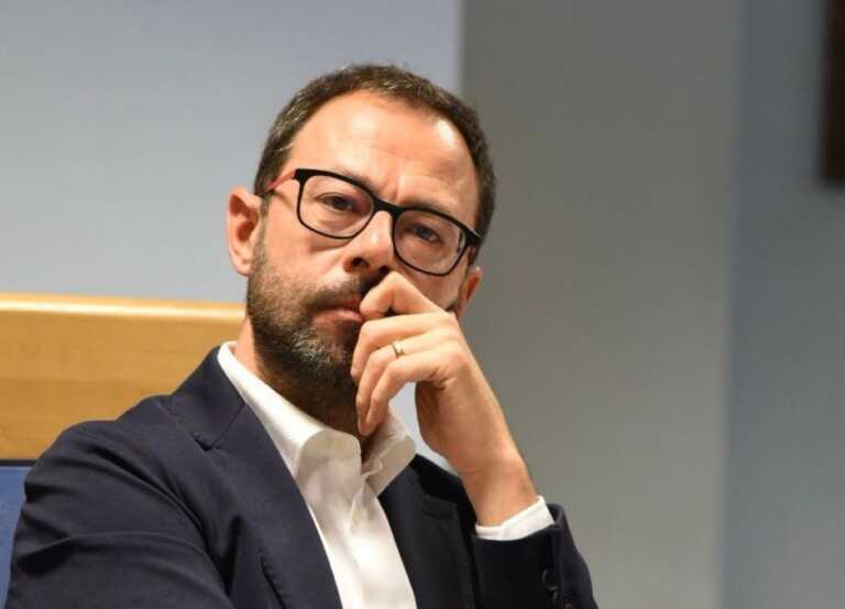 Elezioni, parla Patuanelli: «Addio al campo largo? Danno ai cittadini»