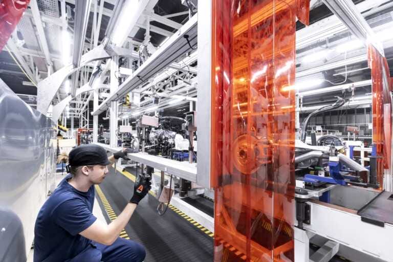 Storica fabbrica Sochaux diventa punto di riferimento per Stellantis