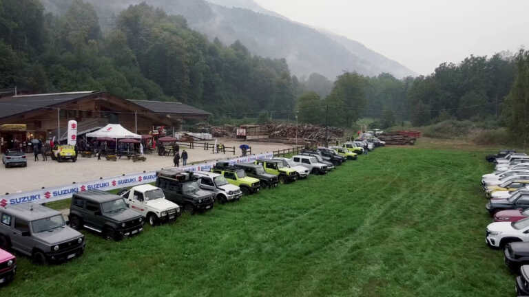 Galleria foto 'Suzuki 4×4, tra pioggia e fango ai piedi del Monviso' - foto 1
