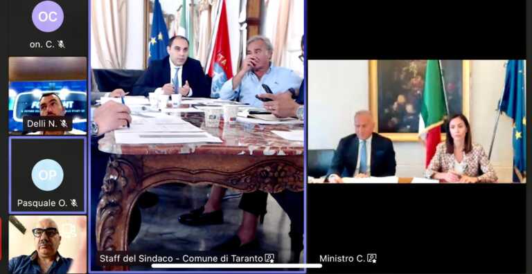 Taranto, si riunisce il tavolo per il Cis. Borraccino: «Ulteriore passo in avanti»