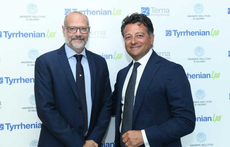 Galleria foto 'Terna, tappa a Salerno per la prima edizione del Master Tyrrhenian Lab' - foto 1