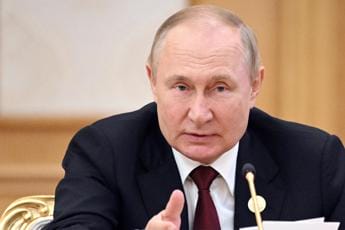 Galleria foto 'TikTok, Putin come Berlusconi? Cremlino dice ‘niet’' - foto 1