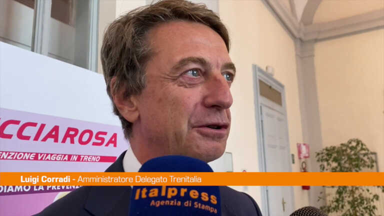 Galleria foto 'Tumori, torna il Frecciarosa per la prevenzione' - foto 1