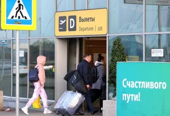 Galleria foto 'Ucraina, esauriti i biglietti aerei in partenza dalla Russia' - foto 1
