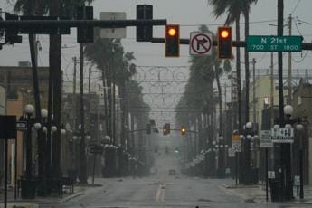 Galleria foto 'Usa, l’uragano Ian arriva in Florida: “Rischio catastrofe”' - foto 1