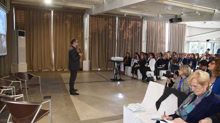 Gli assistenti sociali riuniti a Bari: «Qui un modello di integrazione e recupero delle periferie» – VIDEO