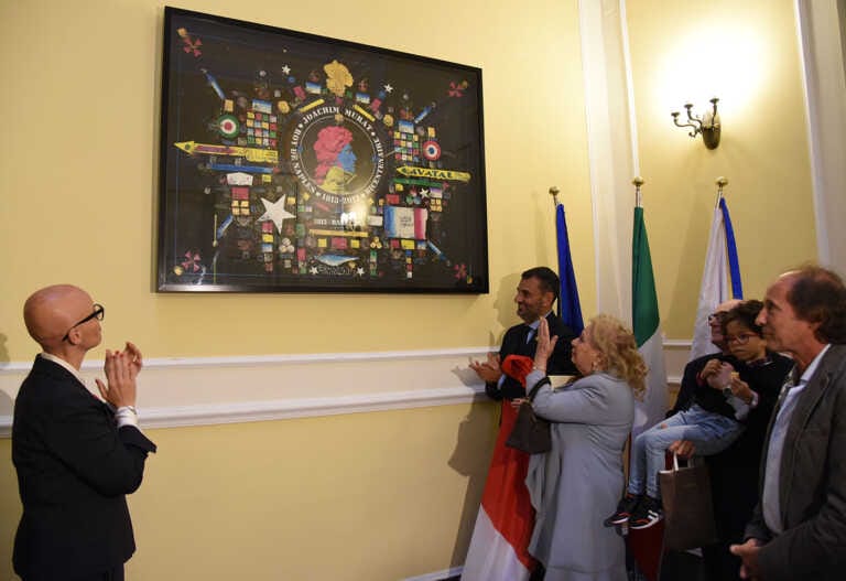 Una nuova opera di Gennaro Picinni al Comune di Bari, Decaro: ecco “Murat Avatar” – VIDEO