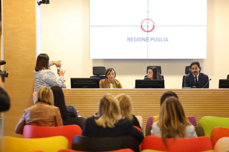 Lotta al bullismo, in Puglia accordo tra Regione e Ufficio scolastico