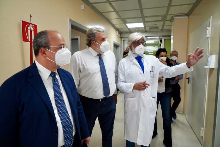 Bari, al “Giovanni Paolo II” una nuova area trapianti: «Hub fondamentale della rete oncologica pugliese» – VIDEO
