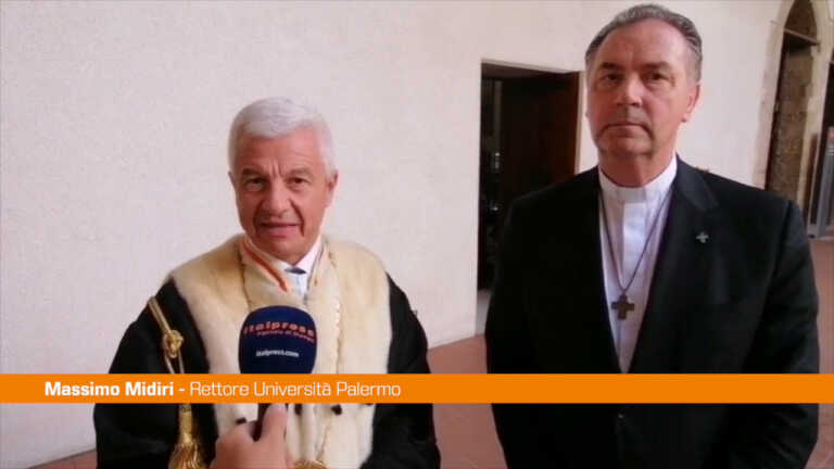 Galleria foto 'A Palermo Laurea honoris causa in Pedagogia al salesiano Don Artime' - foto 1