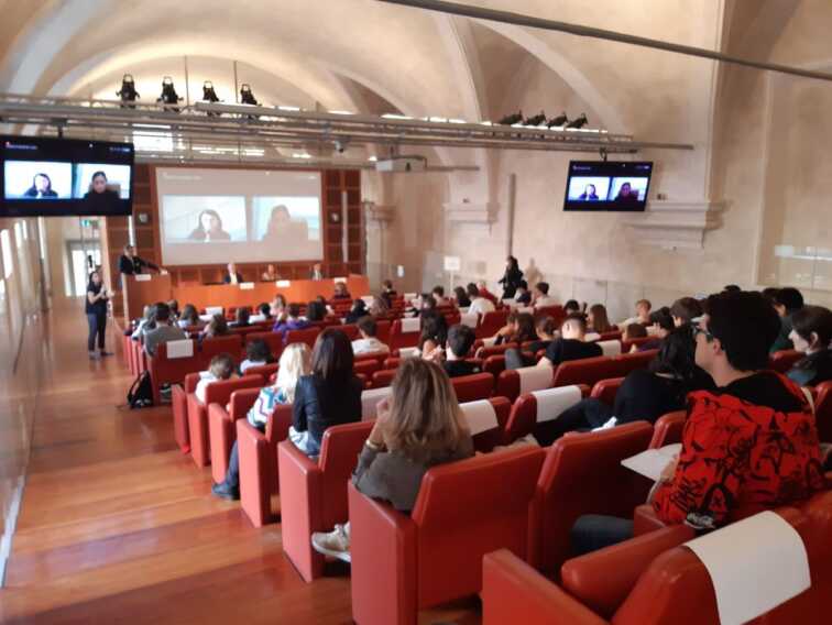 Galleria foto 'Appello FEduF, l’educazione finanziaria sia un diritto per i giovani' - foto 1