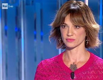 Galleria foto 'Asia Argento: “Suicidio Bourdain non per litigio, cercava sollievo a depressione”' - foto 1