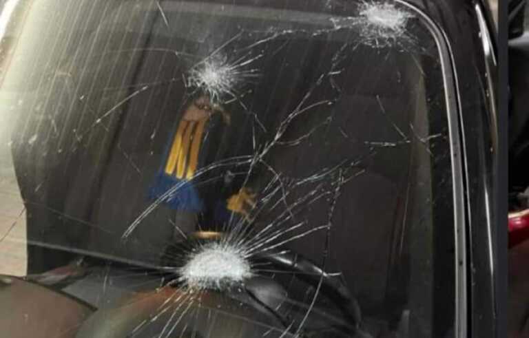 Galleria foto 'Tifosi violenti dopo Cerignola-Taranto: danni alle auto e assalto a una pompa di benzina' - foto 1